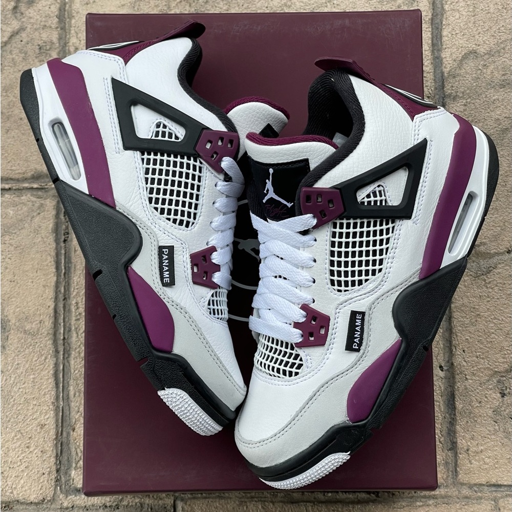 Jordan 4 PSG size US 4Y / women’s 5.5
